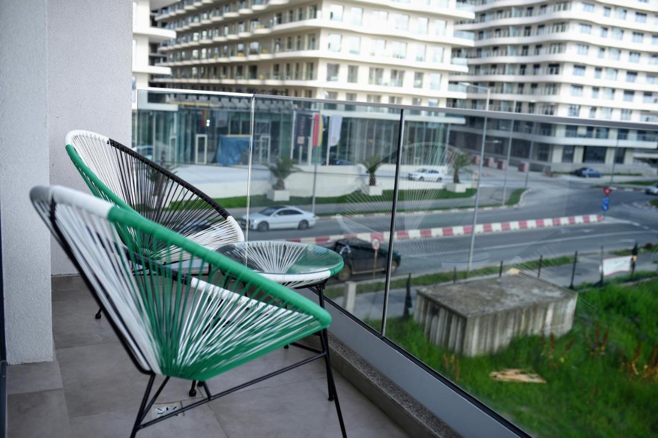 شقة Myosotis Mamaia Studio By The Lake المظهر الخارجي الصورة