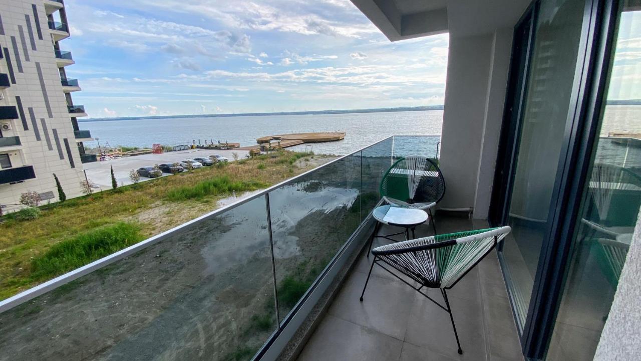شقة Myosotis Mamaia Studio By The Lake المظهر الخارجي الصورة
